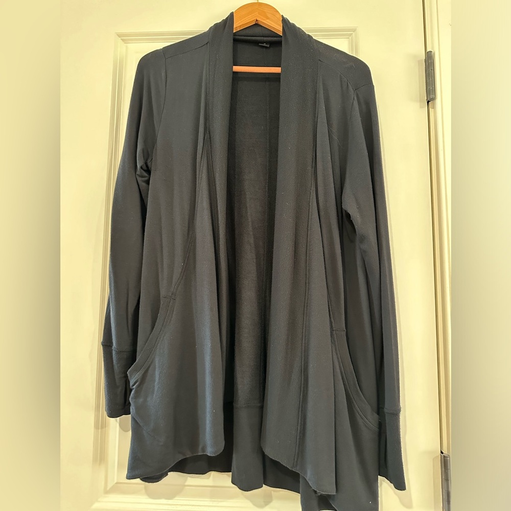 Athleta PRANAYAMA RESTORE WRAP - Black - Medium